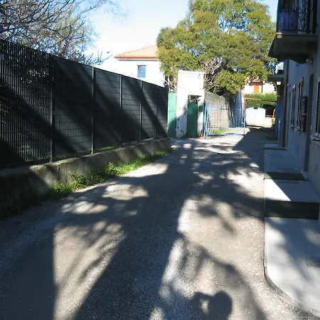Ravasio Apartament *